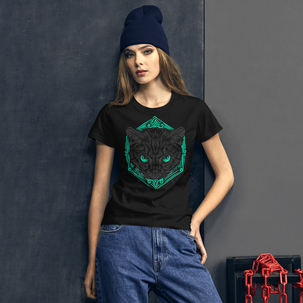 Black Cat's Eyes  Tops by Shipy | animal, Cat